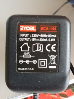 Wkrętarka Ryobi 14.4V wymiana ogniw Ni-Cd na li-ion Wkrętarka Ryobi 14.4V wymiana ogniw Ni-Cd na li-ion