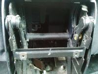 Jaką popielniczkę wybrać do VW Passat B5 FL 2000r. i co to za czerwona wtyczka?