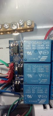 Controlling relays 30m away with ESP module - how to connect?