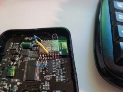 Teardown of the TH06 clock/thermometer/hygrometer and UART reverse engineering