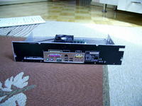 Komputer HTPC w obudowie od Kenwood'a DP-1060