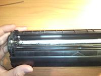 HP LaserJet 1018 - Nierównomierne drukowanie, problem z tonerem lub bębnem?