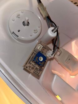 Beko CNA 29120S - lodówka mrozi non-stop: termostat, płytka sterująca, czujnik temperatury?