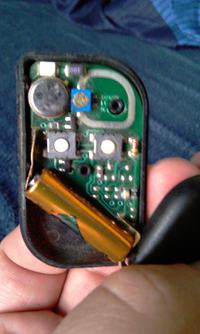 Hyundai Elantra II, 1996 1.6, alarm ariane nie działa pilot drzwi się nie zamyka