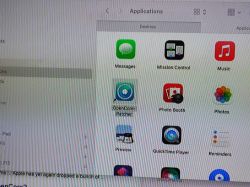 Screenshot of Applications with OpenCore-Patcher Screenshot of Mac applications, including OpenCore-Patcher.