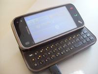 Nokia N97 mini - Słabe podświetlenie matrycy, "falujący" obraz.