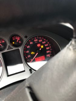 Seat Ibiza 2006 - lampka poduszki pasażera nie gaśnie, bezpiecznik