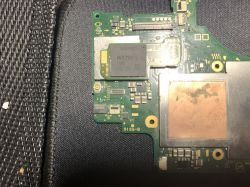 Nintendo Switch bez podświetlenia po wymianie ekranu - brak 15V na pinie