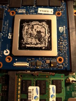 Test past termoprzewodzących AAB TG2 PK012 vs Arctic MX-2 w laptopie MSI GT 683