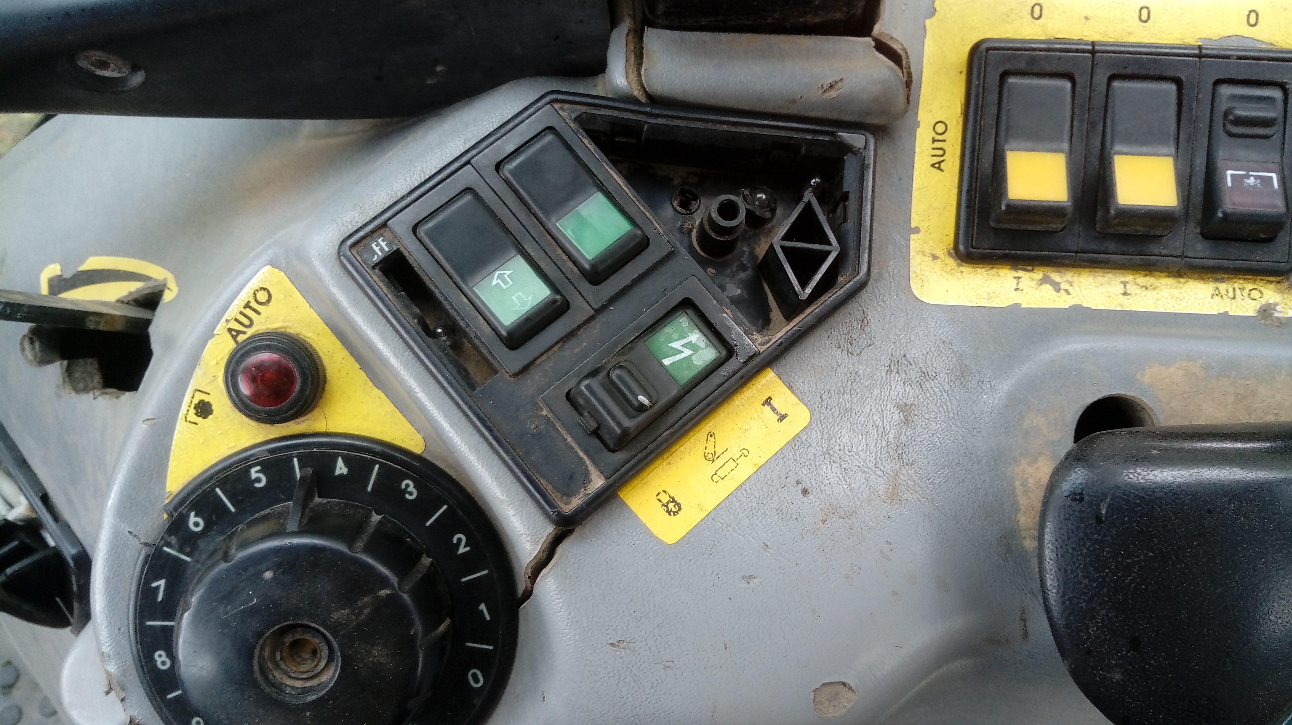 CASE IH CS 150 Nie działa EHR, sterownik Bosch 0 538 201 043