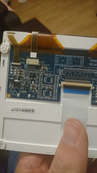 Jak podłączyć wyświetlacz MULTI-INNO MI0570KT-1 do Raspberry Pi?