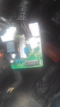 Jak odłączyć autoalarm SEO Perfect w Skoda Octavia 2001?