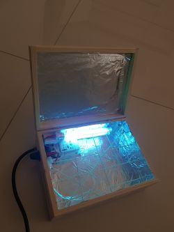 Odkażarka UV-C dla telefonu/maseczek/kluczy Odkażarka UV-C dla telefonu/maseczek/kluczy