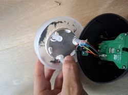 Flashing_OpenBEKEN-software_on_the_new_Action-LSC_Floor-Lamp