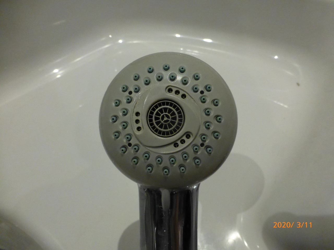 Hans Grohe Shower Head Disassembly Guide Preserve & Unscrew Handset Safely