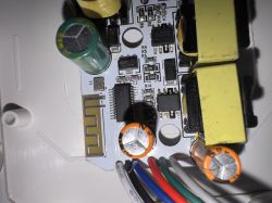 Identifying Tuya Ceiling Light PCB for OpenBeken Flashing – Unknown Beken Chipset