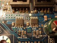 Dell 2407WFP - Brak reakcji po podłączeniu, napięcia na płycie głównej