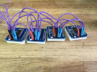 Zegar biurkowy w stylu Space Invaders