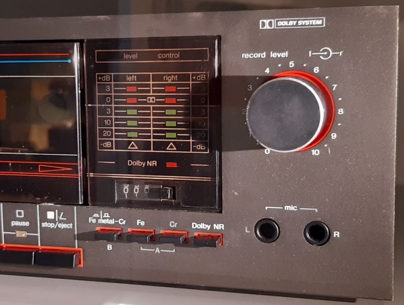 Do czego służył przełącznik Fe₂O₃ FeCr CrO₂ w magnetofonach kasetowych? Oraz efekt złego ustawienia