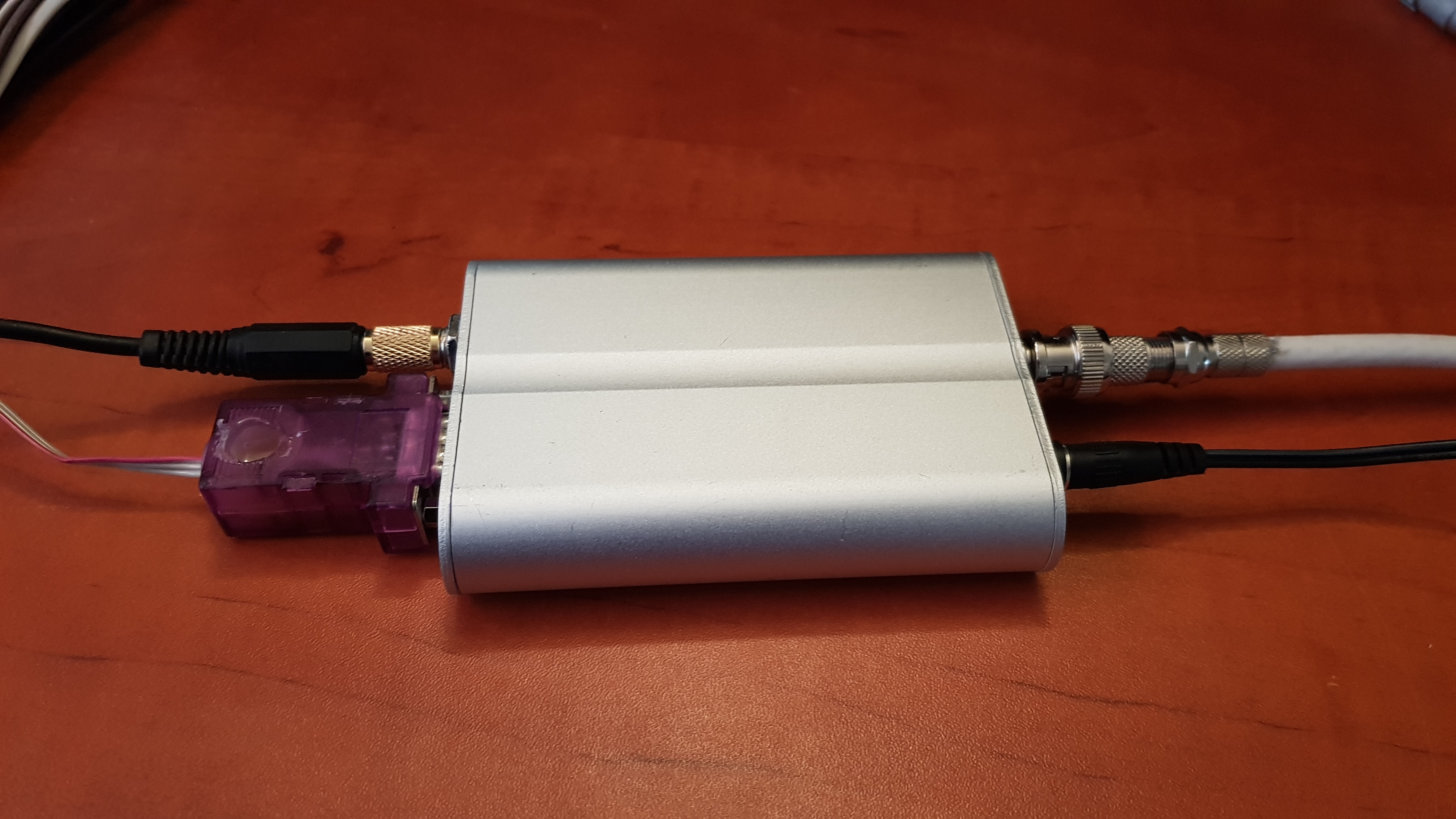 AM / FM tuner TEF6686 controlled from the computer