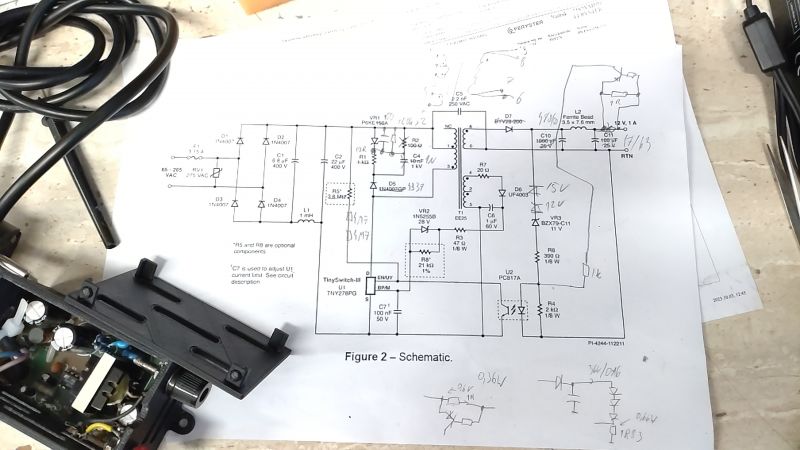 Schemat układu elektronicznego i podzespół z zasilacza.