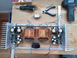 Budowa wzmacniacza dual mono Mirley 2x100W na MOSFET – wybór projektu i PCB