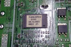 Samsung LE40M71B - po wgraniu złego firmware - zapętlony start