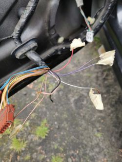 Megane Coupe 2001r - Szukam schematu podłączenia lusterek elektrycznych