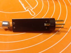 Mikrofon elektretowy na scenie - czy to możliwe? Czy ma sens?