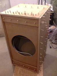 Trójkątny Subwoofer na B&C 18PS76 Trójkątny Subwoofer na B&C 18PS76