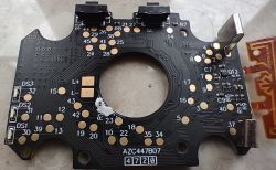 Latarka Black Diamond Storm 400 - zmniejsza jasność, niski wskaźnik baterii