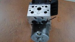 PASSAT B5 1.9 TDI - CIEKNĄCA POMPA ABS 8E0614111AH