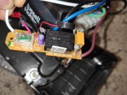Russell Hobbs 3100W - Migająca dioda, nie grzeje, diagnoza elektroniki