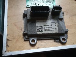 Opel mokka x - Zalany moduł dyferencjału 95273518