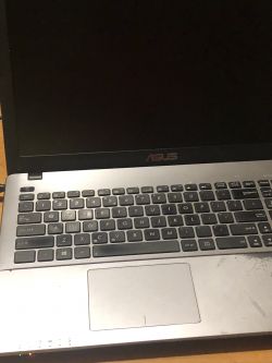 Asus X550C notebook - laptop nie wlacza sie Asus X550C notebook - laptop nie wlacza sie