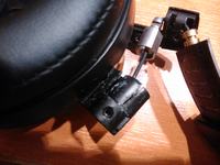 Jaki klej do naprawy zawiasu w ciężkich słuchawkach? Poxipol zawiódł