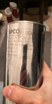 SPCO 755 W 230 V - Silnik pompy głębinowej nie startuje.