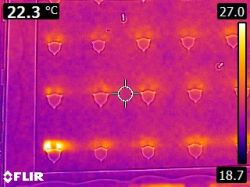 Samsung UE32F4000AWXXH - Brak podświetlenia matrycy