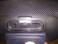 Częsta Usterka: Wymiana gniazda USB w przenośnym odtwarzaczu bluetooth Częsta Usterka: Wymiana gniazda USB w przenośnym odtwarzaczu bluetooth