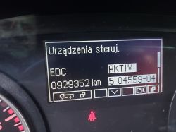 Wyświetlacz deski rozdzielczej pojazdu MAN TGX Euro 6 z komunikatem błędu EDC.