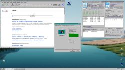 Pulpit Windows 95 z otwartą przeglądarką SeaMonkey i monitorem sprzętu HWiNFO32