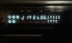 denon dcm 560 - Przebicia między segmentami w wyświetlaczu vfd denon dcm 560 - Przebicia między segmentami w wyświetlaczu vfd