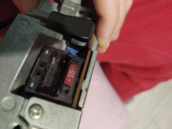 Witam mam problem z wyjęciem wtyczki ip bus z radia pioneer deh-p5700mp