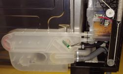 High One 12C49 A++ WSIC (WQP12-7601.D.1-1) - nie daje żadnych oznak życia.