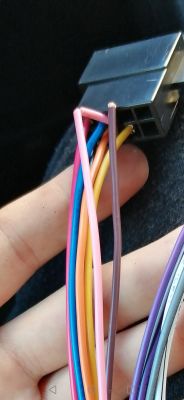 Radio samochodowe nie włącza się po podłączeniu - sprawdzone bezpieczniki