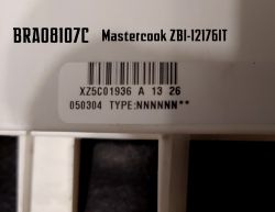 Mastercook ZBI-12176IT - Mrugają 4 diody, słychać przerywany sygnał dźwiękowy