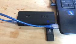 Tani 7-portowy HUB USB 2.0 - test z 7 urządzeniami, teardown, wnętrze Tani 7-portowy HUB USB 2.0 - test z 7 urządzeniami, teardown, wnętrze