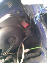 FIAT UNO 1.0 Fire 97r. - co to za kabel ??