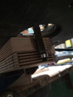Piętrowy stojak na śrubokręty DIY Piętrowy stojak na śrubokręty DIY
