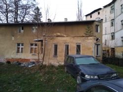 Jak podłączyć kominek z płaszczem wodnym 10kW i CWU do układu zamkniętego CO?